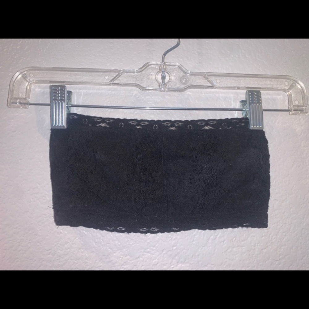 Cute Black Lace Bandeau - Picture 2 of 5